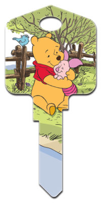 Winnie_the_Pooh_Hug_Me on key